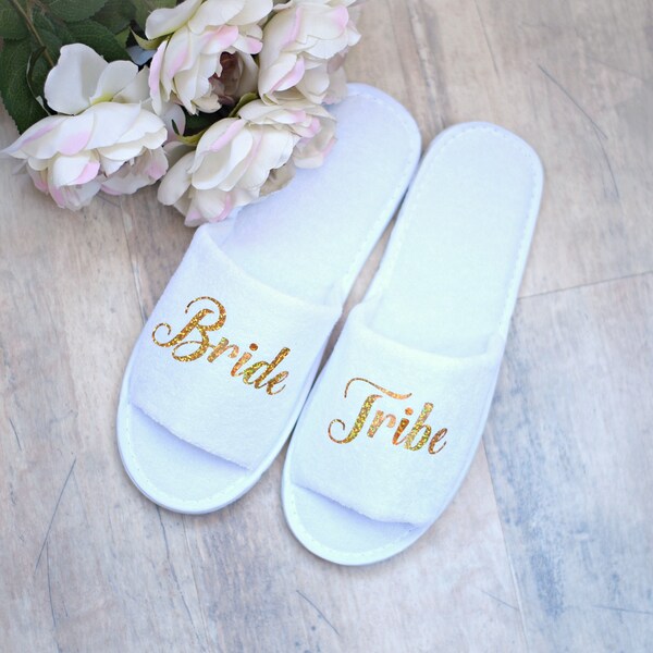Bridesmaid Slippers, Wedding Slippers, Bride Tribe slippers, Personalized Party slippers, Bridesmaid Gift, hen party slippers set