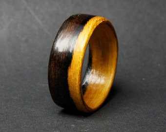 Lingum Vitae Bentwood Ring