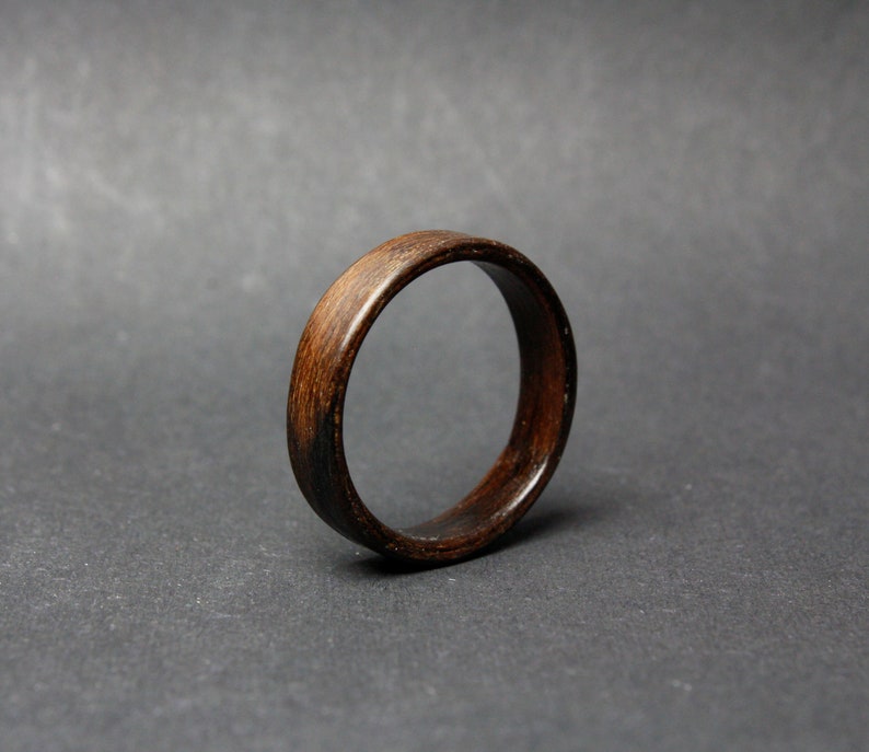 Dark Lingum Vitae Bentwood Ring image 3