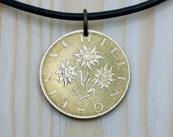 Edelweiss Blumen Anhänger, 1979 ein Schilling Edelweiss Blumen Anhänger.