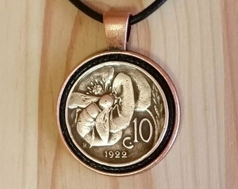 Honigbiene Halskette, Italien 10 centesimi, Honigbiene auf Blume Münze Anhänger, Biene Anhänger, italienische Halskette