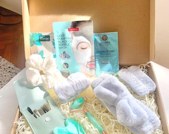 Skincare Gift Box for Her – Self Care Spa Kit with Face Tools & Masks – Relaxation Birthday Gift, Me-Time Box, Wellness Gift Set for Women