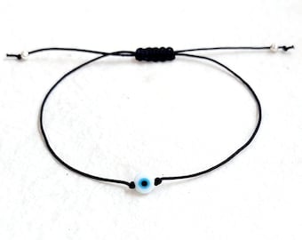Boze oog-armband, witte boze oog-armband, minimalistische armband, Griekse mati-armband, beschermingsarmband, sierlijke slanke armband