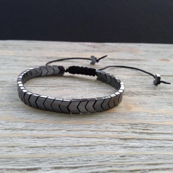 Hematite Arrows Bracelet Minimalist Bracelet Mens Bracelet Layering Bracelet Arrows Bracelet Womens Bracelet Etsy Denmark