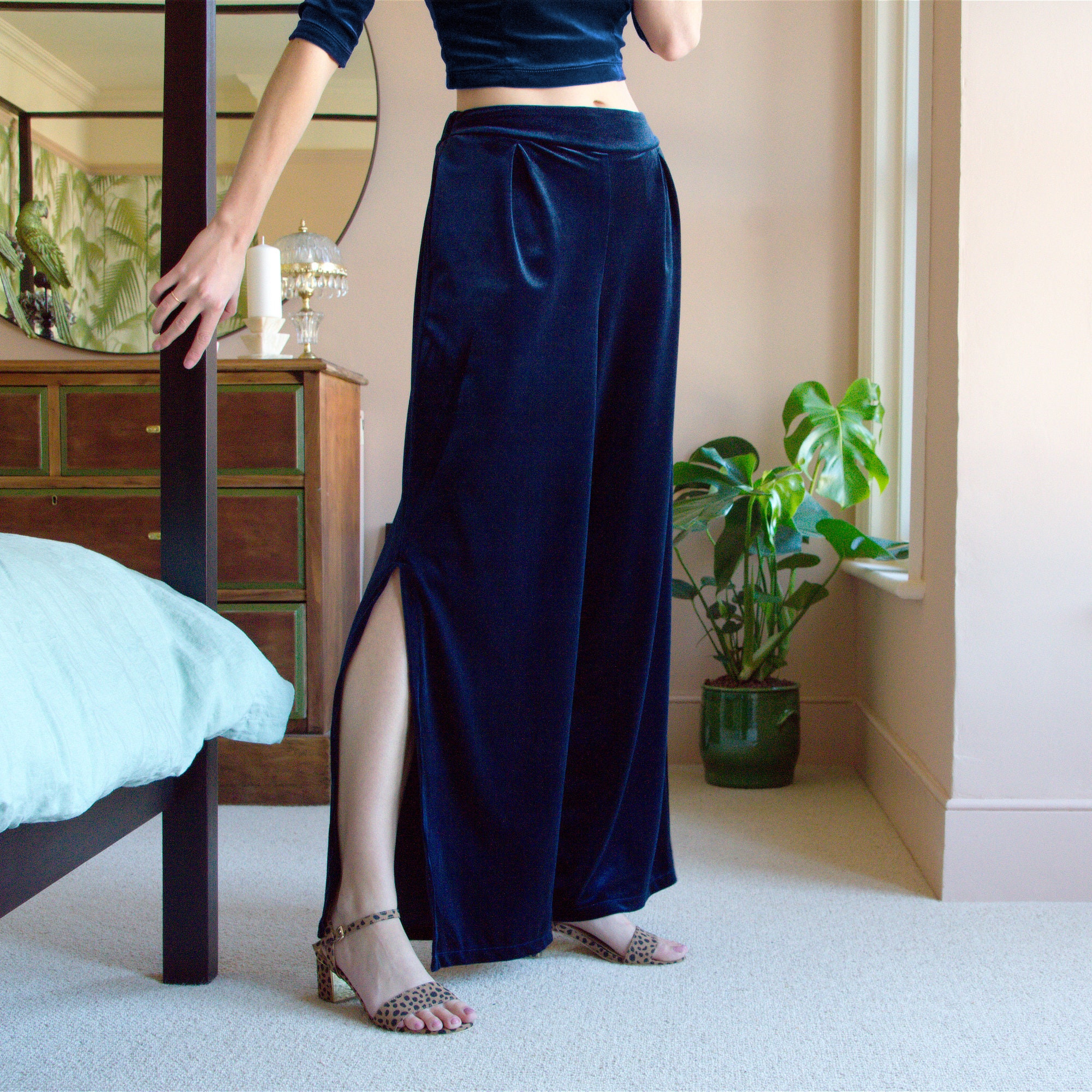 Navy blue velvet pants hotsell