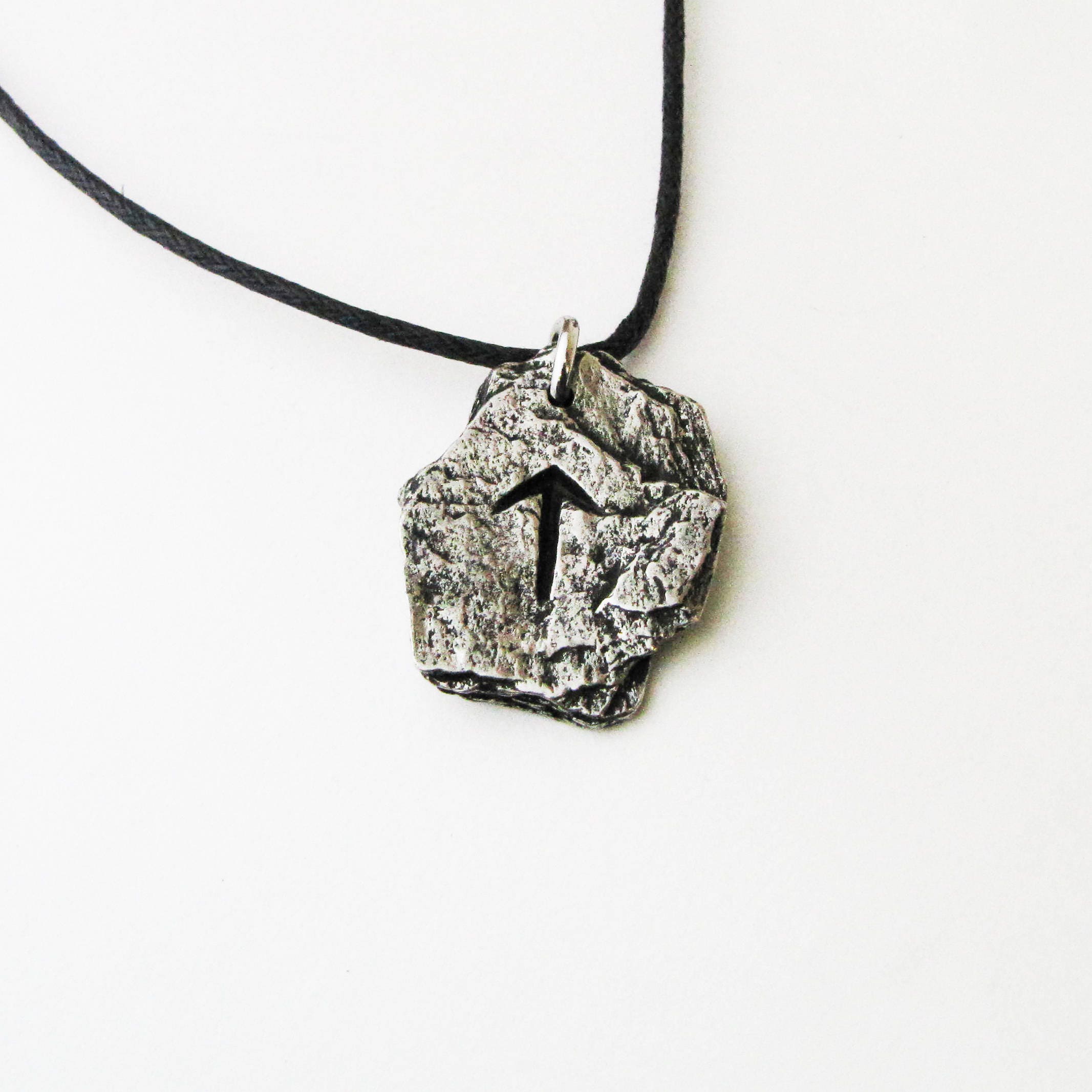 Collier Pendentif Rune Tiwaz Viking - Argent Et Perle - Longueur 85cm - Style Païen Nordique