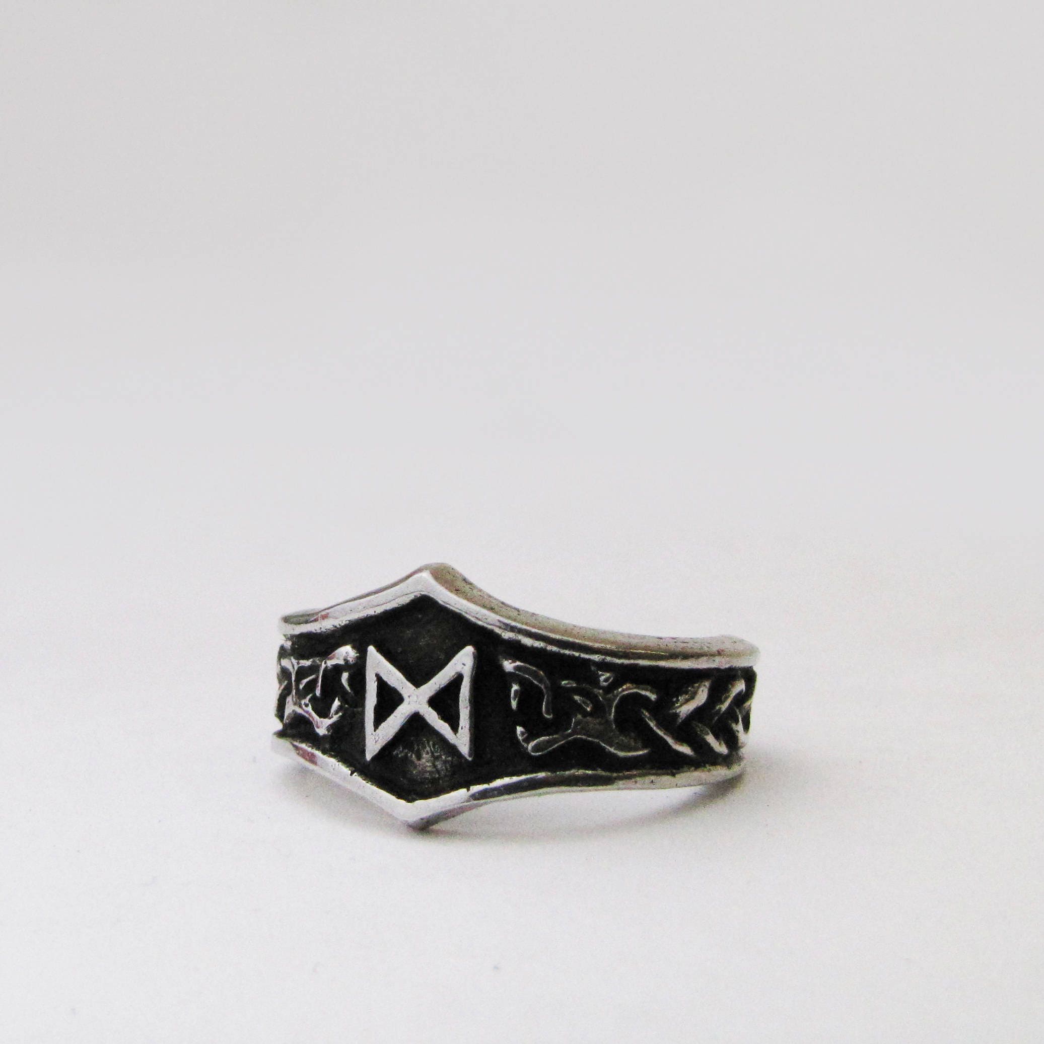 ホットマン セール Dagaz Viking Rune Letter D Runic Ring - Adjustable - Etsy アクセサリー