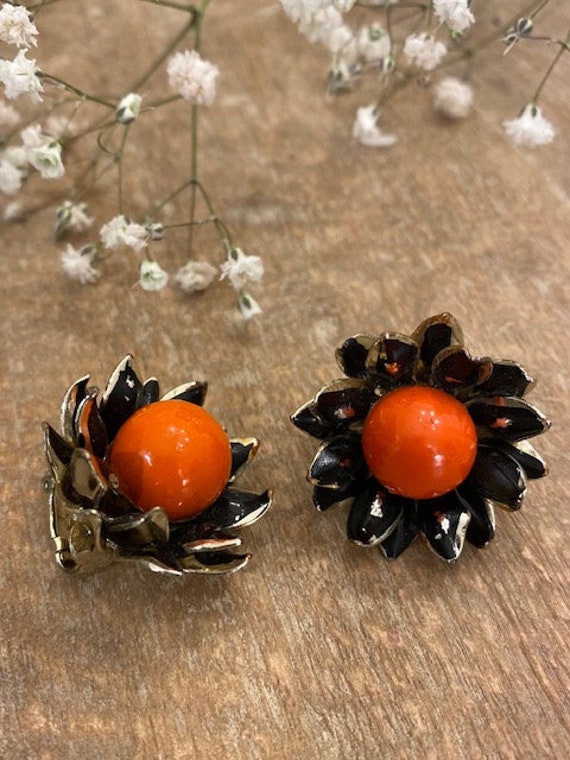 Vintage Coro sunflower earrings *FREE SHIPPING* - image 1