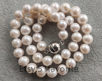 White Freshwater Pearl Necklace: AA 8-8.5mm Cultured Pearl, Magnet Clasp
