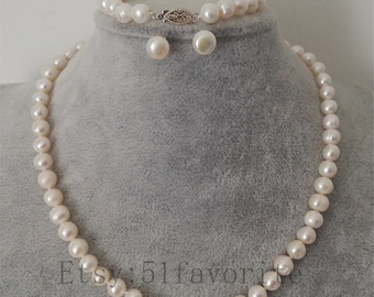 Freshwater Pearl Jewelry Set: Necklace, Bracelet & Earrings - Bridal Gift