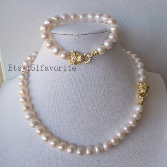 White Freshwater Pearl Set: Tiger Clasp Necklace and Bracelet