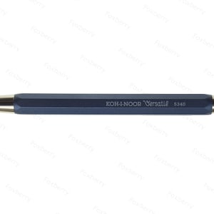 K&ouml;nnte beinhalten: Ein blauer Bleistift mit einer silbernen Metallspitze und einem silbernen Metallstift. Der Bleistift ist mit "KOH-I-NOOR Versatil 5340" beschriftet.