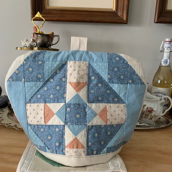 Teapot Cozy | quilted tea warmer | teapot cover | quilted teapot mat