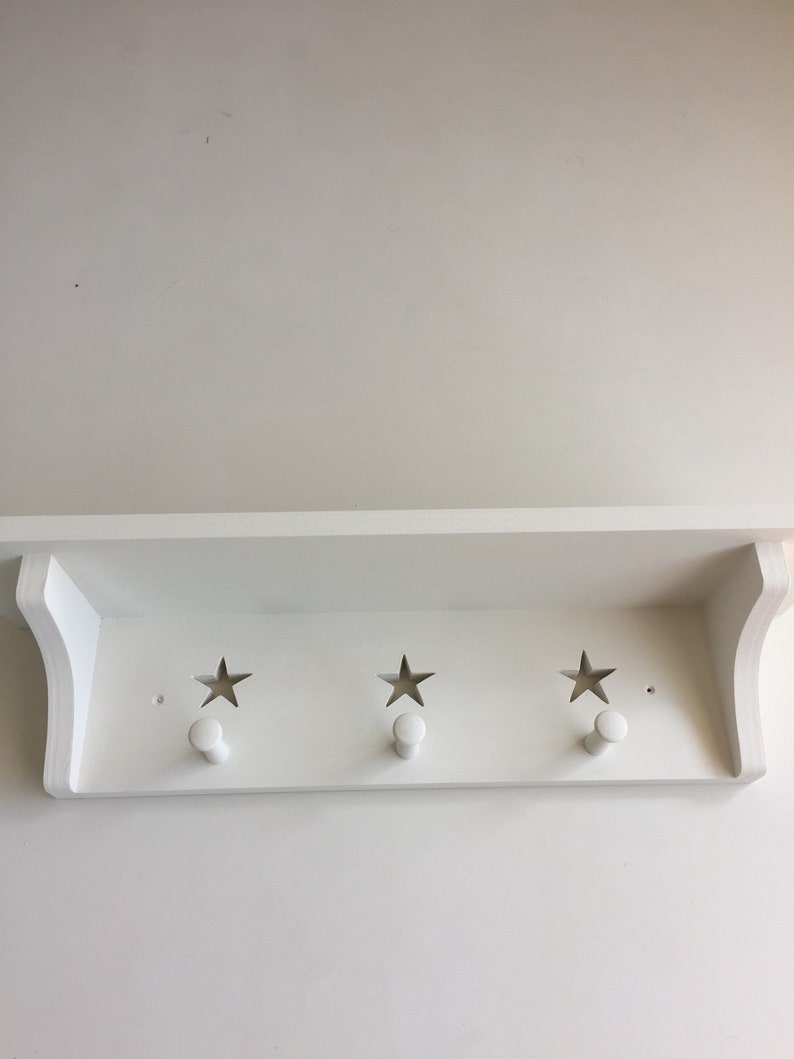 peg shelf nursery