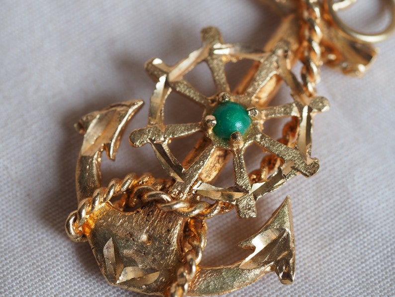 Bold vintage 10K yellow gold textured anchor and rope pendant with Turquoise stone