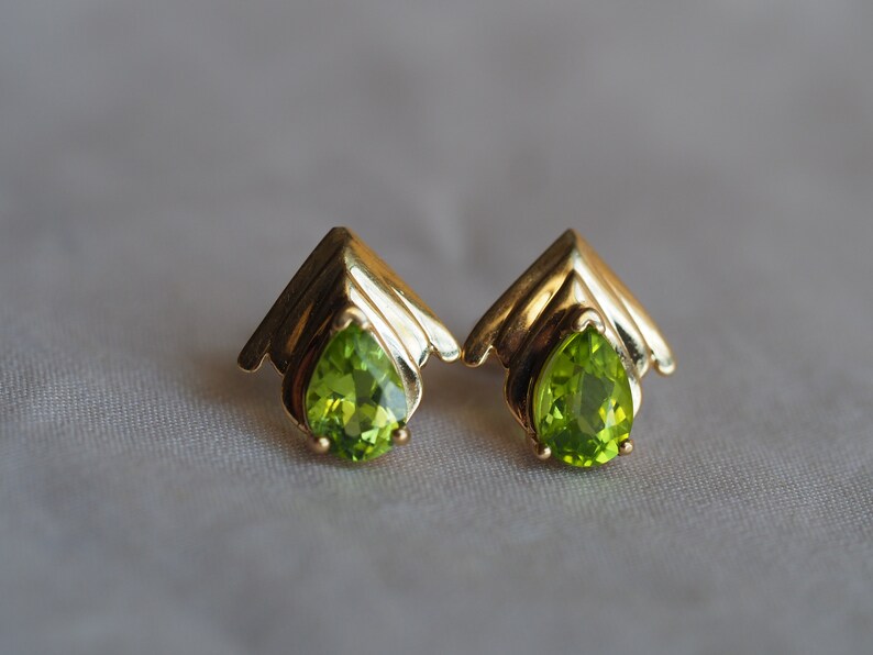 Sweet pair of 14K yellow gold Peridot studs