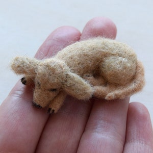 Custom felted Miniature Sleeping Dachshund, Dollhouse Pet, Tiny dog