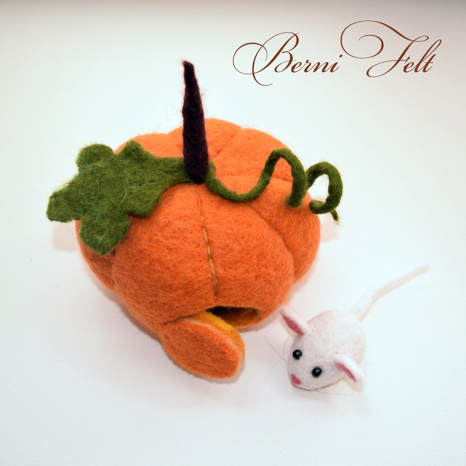 Mouse With a Pumpkin House Cute Mouse Dollhouse Needle Felted - Etsy