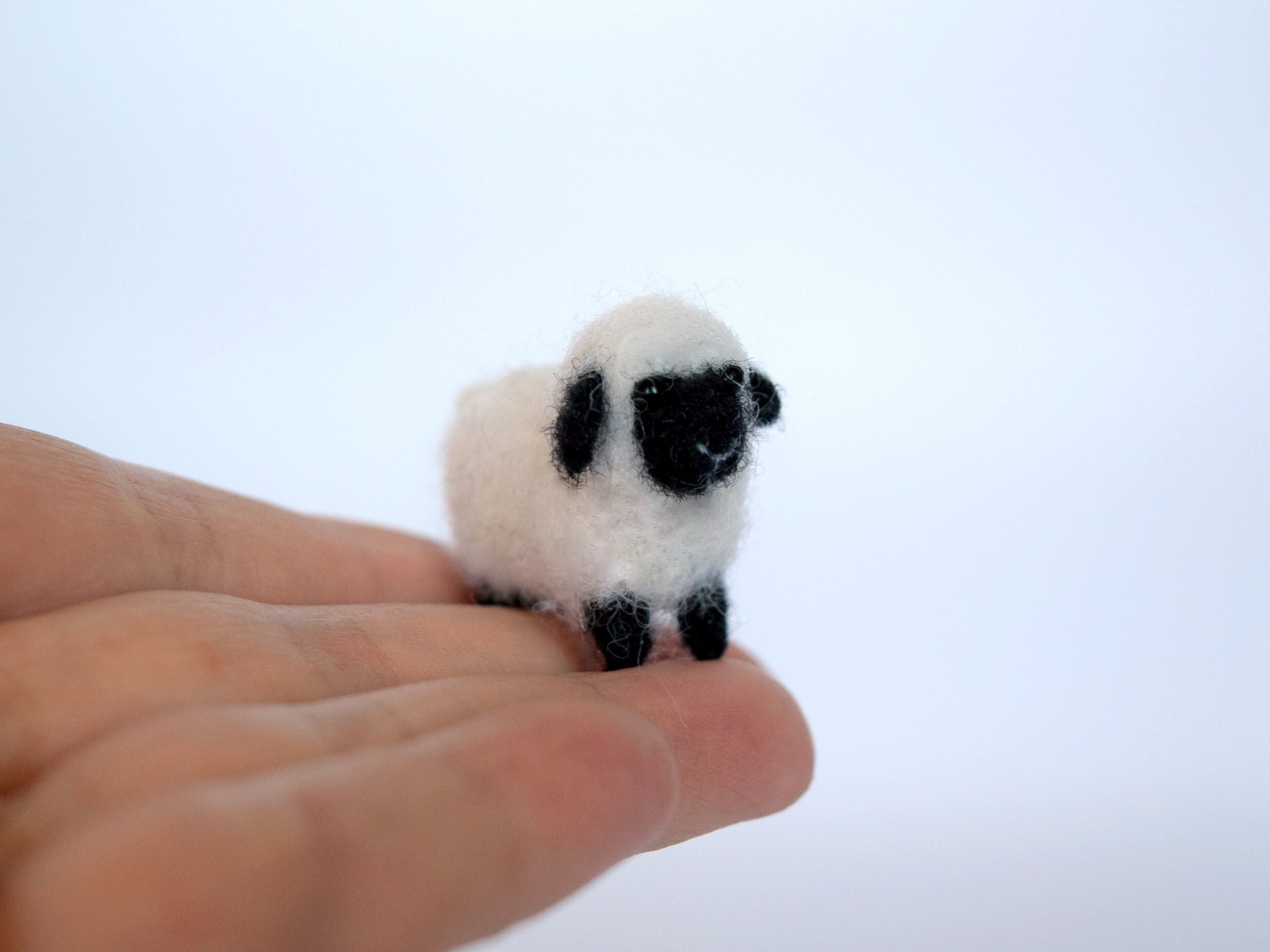 Tiny Valais Black Nose Sheep Lamb Dollhouse Miniarure Micro Sheep