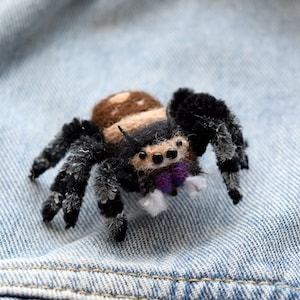 Jumping spider plush brooch Spider pin Unisex jewelry Spooky vibes lapel pin Creepy pin Spider ornament Insect lover gifts ideas Spider toy