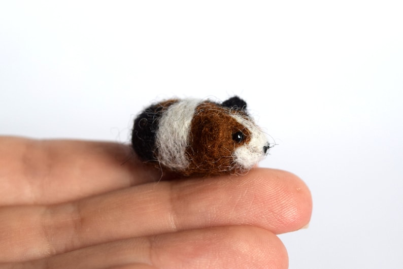 Tiny Guinea Pig Dollhouse Miniarure Micro Guinea Pig Figurine Etsy
