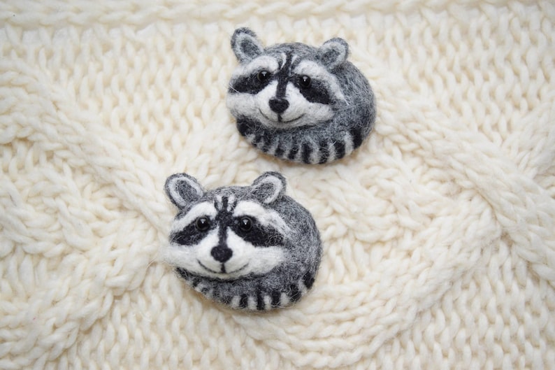 Cute Needle felted Raccoon brooch Felted jewelry Cute gift Raccoon Pin Wife winter gift Wool felted animals Naturalism Animal jewelry