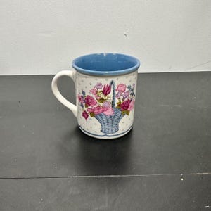 Marvelous Mugs Potpourri Press Floral Basket Coffee Mug 1987 Korea