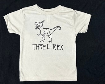 Koszulka urodzinowa Three-Rex