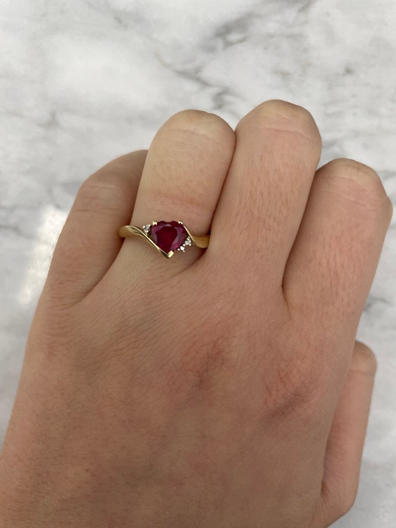 10K Yellow Gold Heart-cut Ruby Ring - image 2