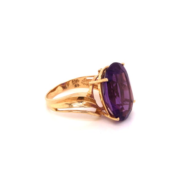 14K Yellow Gold Oval Amethyst Ring - image 2