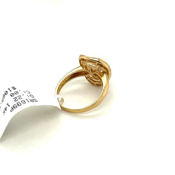 14K Yellow Gold Round and Baguette Diamond and Pe… - image 3