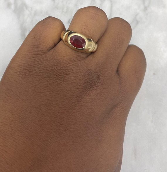 14K Yellow Gold Oval Cut Synthetic Ruby Ring - image 4