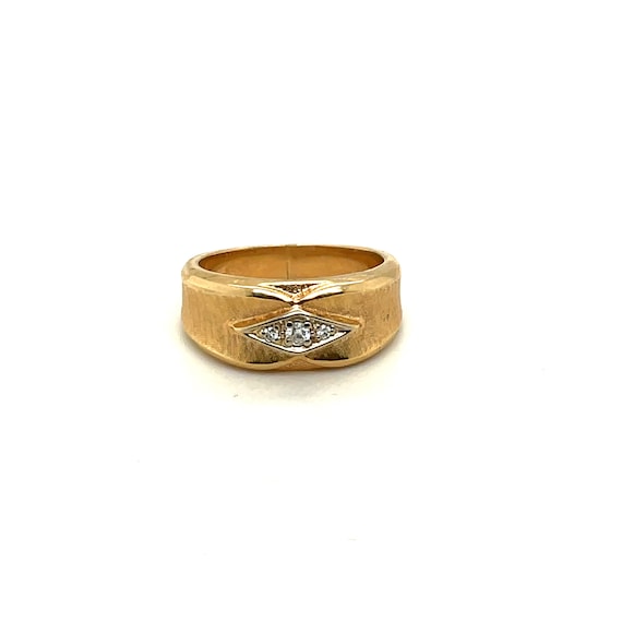 14K Yellow Gold Diamond Matte Ring