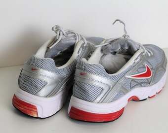 Vintage NIKE Air Alaris Shoes Mens Nike Sports Trainers Mens  display picture 1