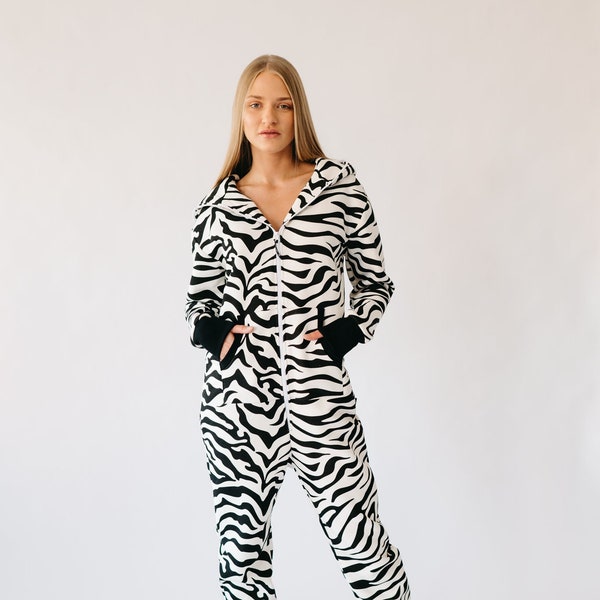 Zebra all over loungewear set main image 0