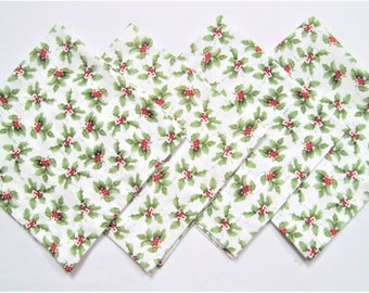 Holly Berry Christmas Cloth Napkins, Set of 4