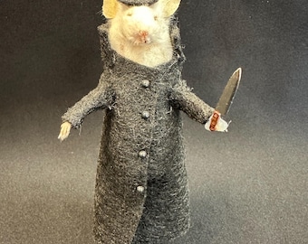 Taxidermied Jack the Ripper Mouse