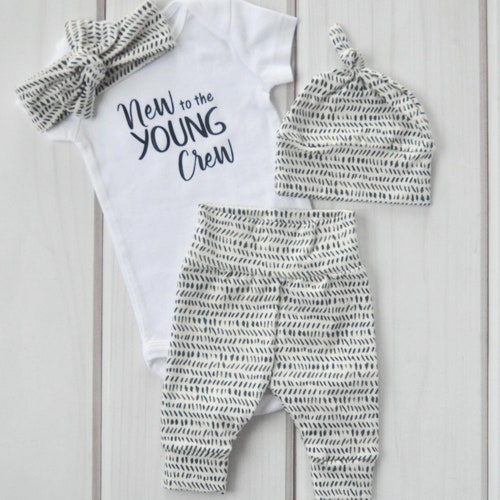 Newborn Coming Home Outfit Gender Neutral Hospital Outfit Etsy