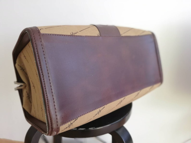 Vintage doctors bag doctors satchel leather canvas satchel overnight bag weekender bag doctor bag vintage New train case