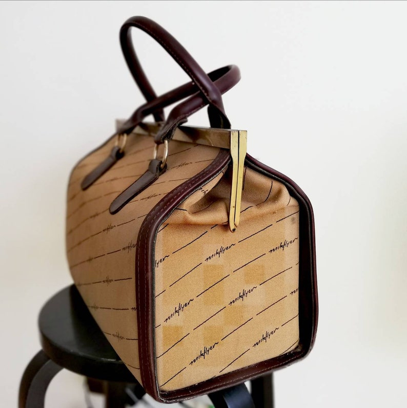 Vintage doctors bag doctors satchel leather canvas satchel overnight bag weekender bag doctor bag vintage New train case