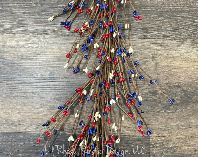 Red, White and Blue Pip Berry Garland, Country Garland, Floral Garland, Spring Garland