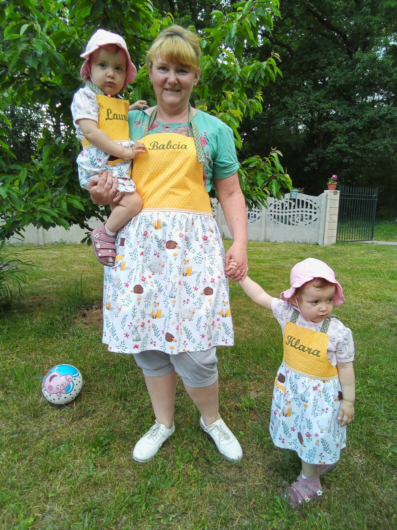 Children's apron, different patterns with the child's name image 10