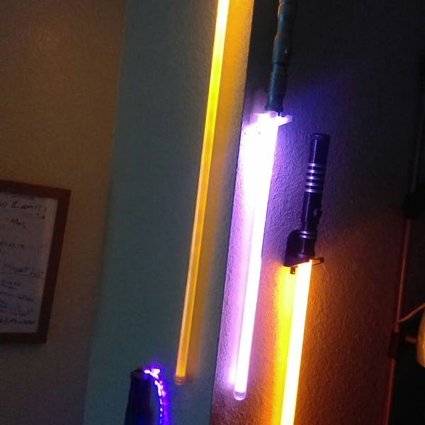 Jedi Lightsaber Wall Mount (Vertical Display)