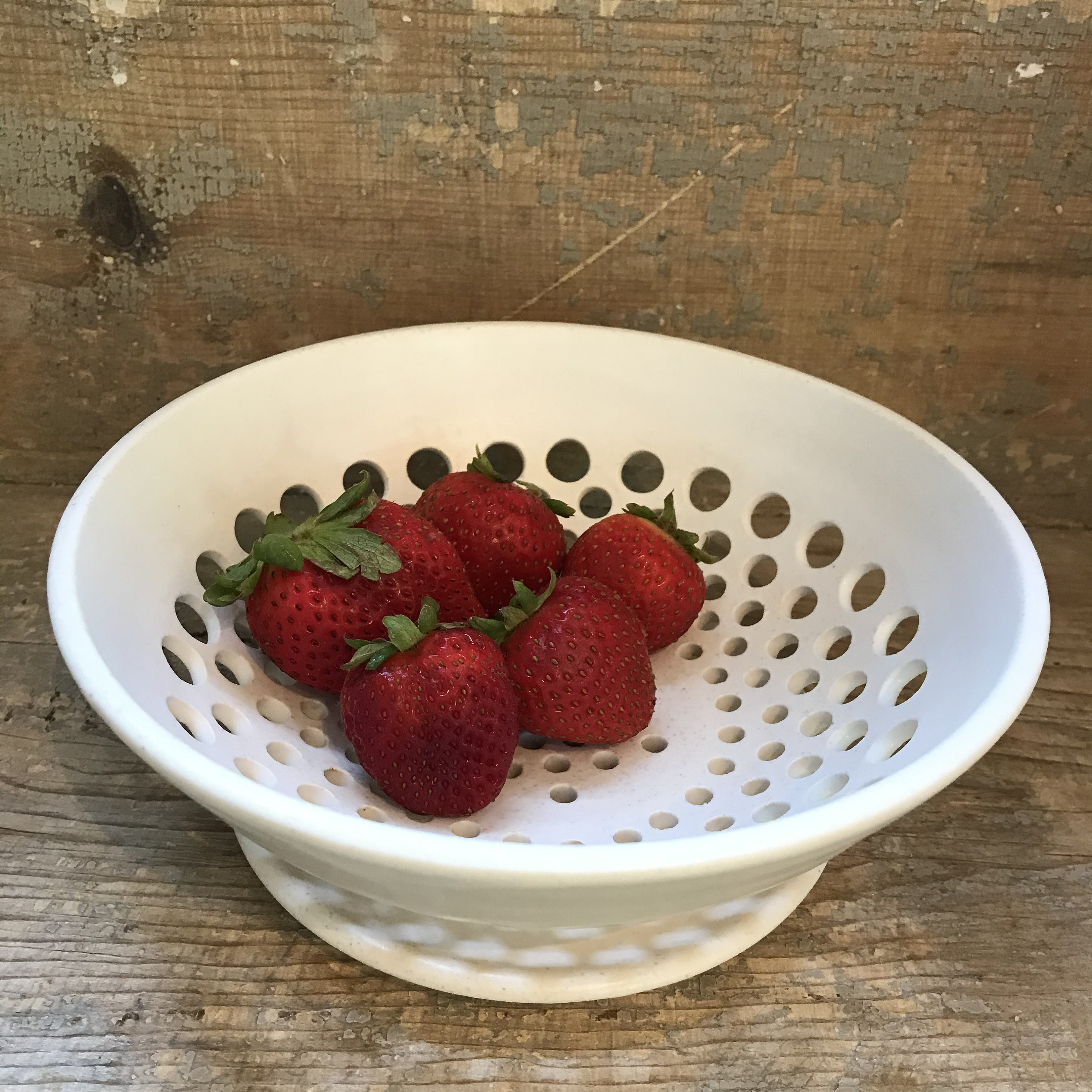 Elegant Berry Bowl and Plate Set in Farmhouse Matte White or Etsy