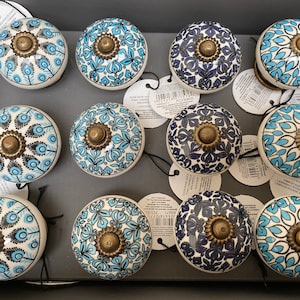 Pomos de puerta/gabinete de cerámica con diseño turquesa y azul marino