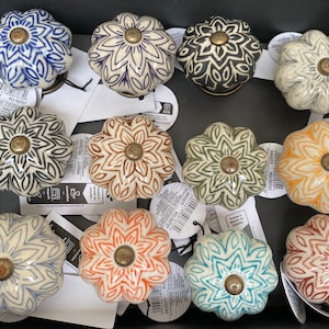 Flower Ceramic Door Cabinet Drawer Knobs - 12 Colour Varieties - Sold Individually