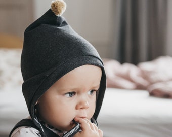 Baby hat dark gray with mustard pom pom, baby boy dwarf hat, organic cotton baby pilot hat, baby bonnet hat, first baby hat, tied up hat