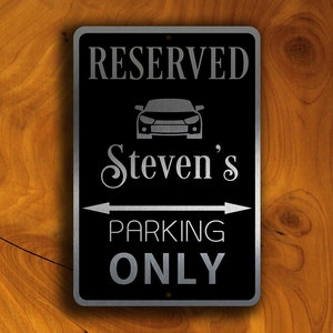 Bord GEPERSONALISEERD GERESERVEERD, parkeerborden, aangepast parkeerbord, alleen gereserveerde parkeerplaats, plaquette van geborsteld aluminium, aanpasbare parkeerplaats