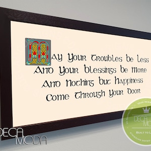 Letrero de bendición irlandesa: marco de nogal, protección UV, resistente a la decoloración