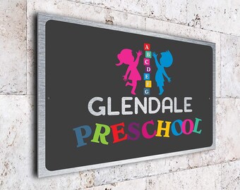 Placa personalizada para pré-escola, em alumínio escovado resistente às intempéries, ideal para sala de aula de creche.